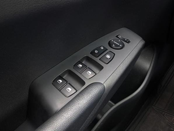 Hyundai Solaris II Рестайлинг с пробегом 2021 года, цена 1 539 000 рублей, 107691 км, седан, Автокод Объявления