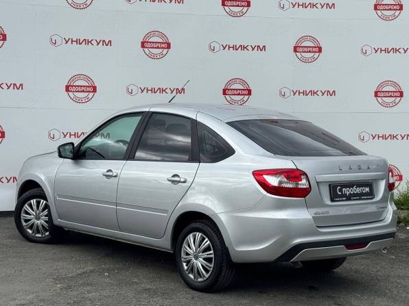 Lada (ВАЗ) Granta I Рестайлинг с пробегом 2024 года, цена 777 000 рублей, 35656 км, лифтбек, Автокод Объявления