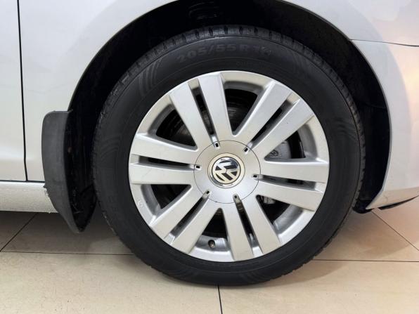 Volkswagen Golf VI с пробегом 2011 года, цена 790 000 рублей, 164486 км, хэтчбек, Автокод Объявления