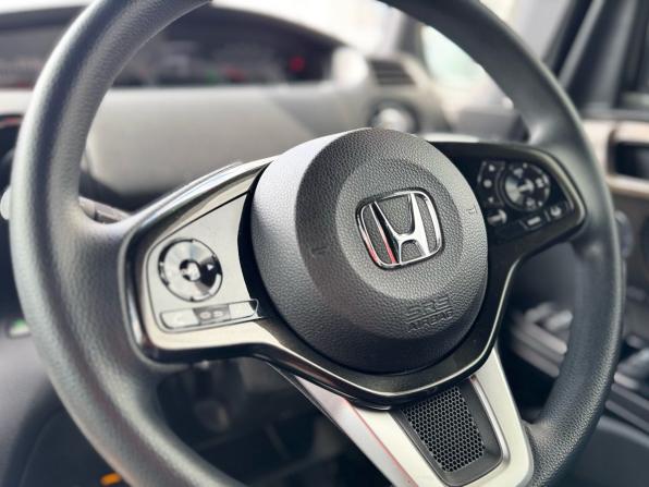 Honda N-BOX II с пробегом 2018 года, цена 949 000 рублей, 83700 км, микровэн, Автокод Объявления
