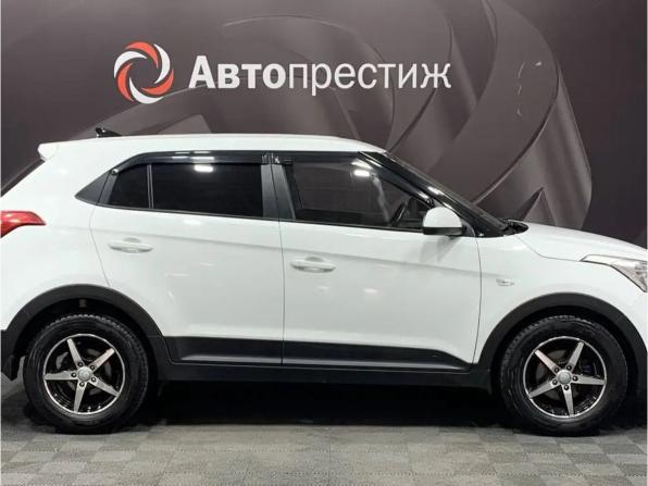 Hyundai Creta I с пробегом 2017 года, цена 1 595 000 рублей, 75600 км, внедорожник, Автокод Объявления