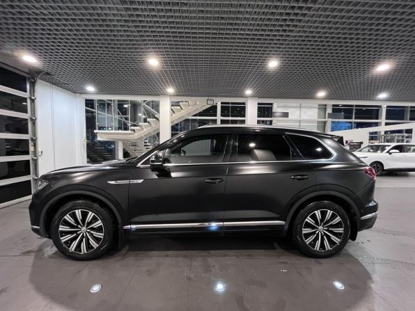 Volkswagen Touareg III с пробегом 2019 года, цена 4 999 000 рублей, 138501 км, внедорожник, Автокод Объявления