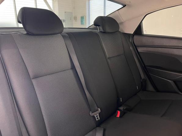 Hyundai Solaris II с пробегом 2019 года, цена 1 440 000 рублей, 106148 км, седан, Автокод Объявления
