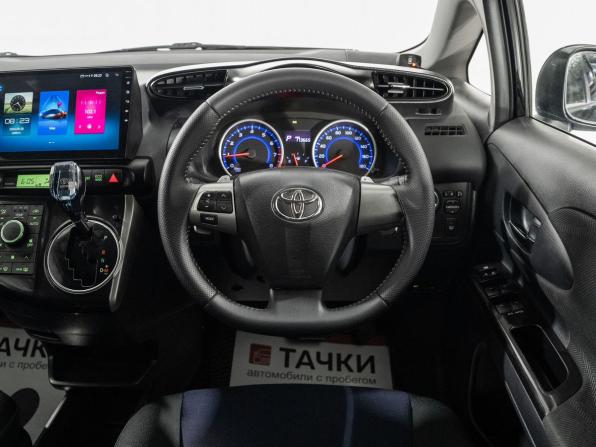 Toyota Wish II Рестайлинг с пробегом 2013 года, цена 1 400 000 рублей, 173660 км, минивэн, Автокод Объявления