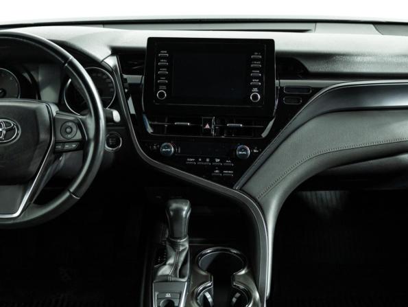 Toyota Camry VIII (XV70) Рестайлинг с пробегом 2021 года, цена 2 899 700 рублей, 61626 км, седан, Автокод Объявления
