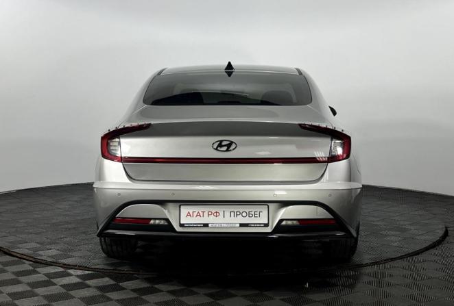 Hyundai Sonata VII (LF) Рестайлинг с пробегом 2020 года, цена 2 330 000 рублей, 79312 км, седан, Автокод Объявления