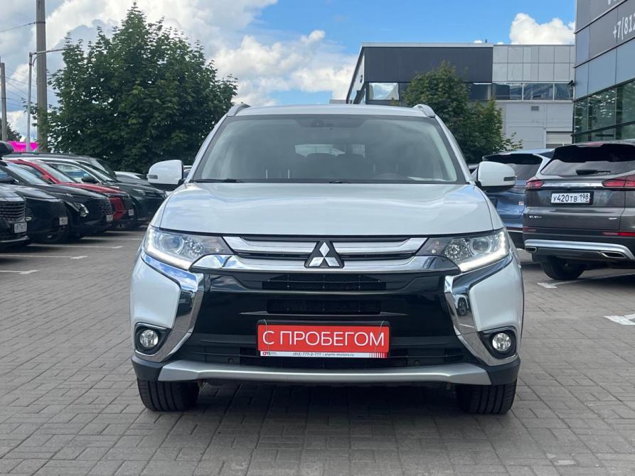 Mitsubishi Outlander III Рестайлинг 2 Санкт-Петербург  - изображение 2