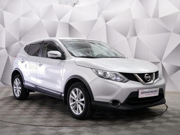 Nissan Qashqai II с пробегом 2017 года, цена 1 672 000 рублей, 130300 км, внедорожник, Автокод Объявления