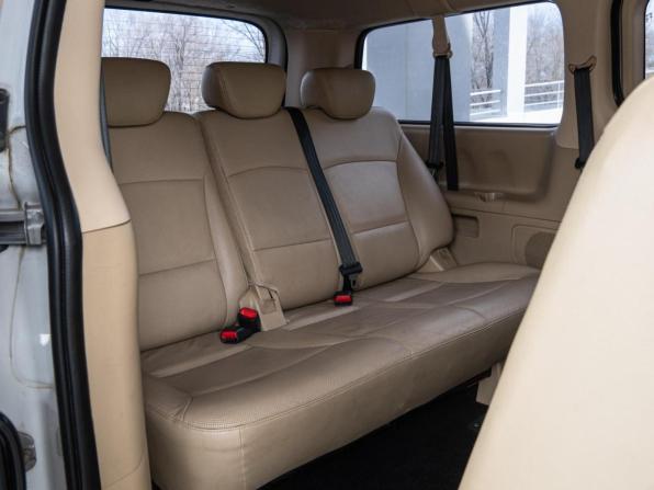 Hyundai H-1 II с пробегом 2015 года, цена 2 070 000 рублей, 215210 км, фургон, Автокод Объявления