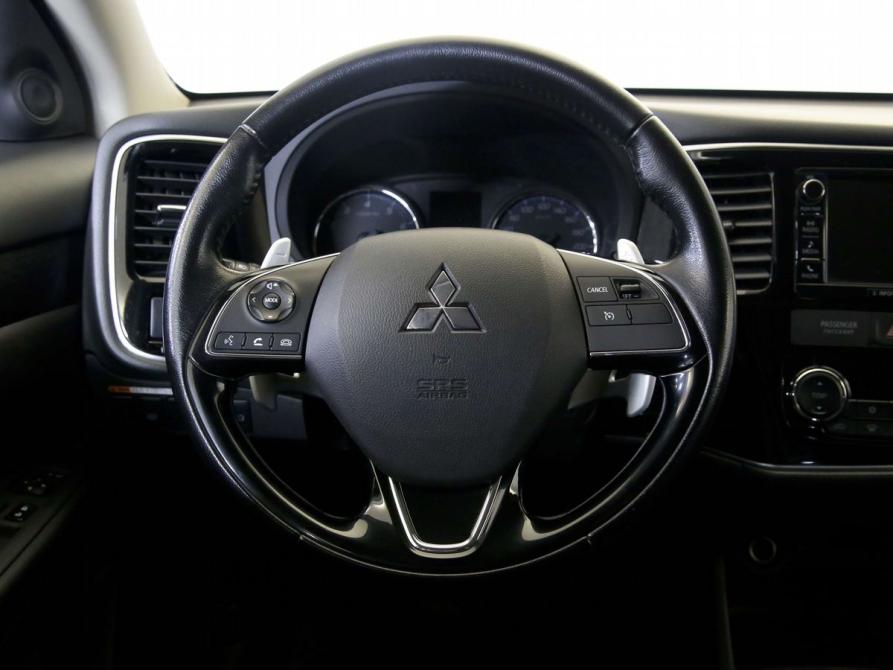Mitsubishi Outlander III Рестайлинг 2 Санкт-Петербург  - изображение 19