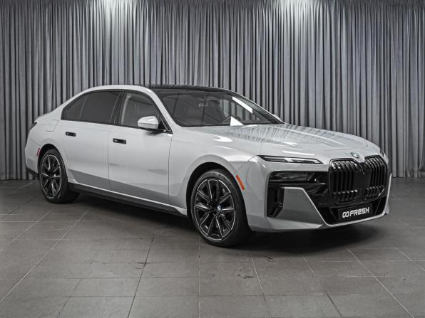 BMW 7 серии VII (G70) с пробегом 2023 года, цена 12 899 000 рублей, 21162 км, седан, Автокод Объявления