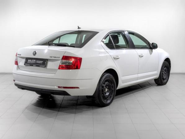 Skoda Octavia III (A7) Рестайлинг с пробегом 2020 года, цена 1 860 000 рублей, 80725 км, лифтбек, Автокод Объявления