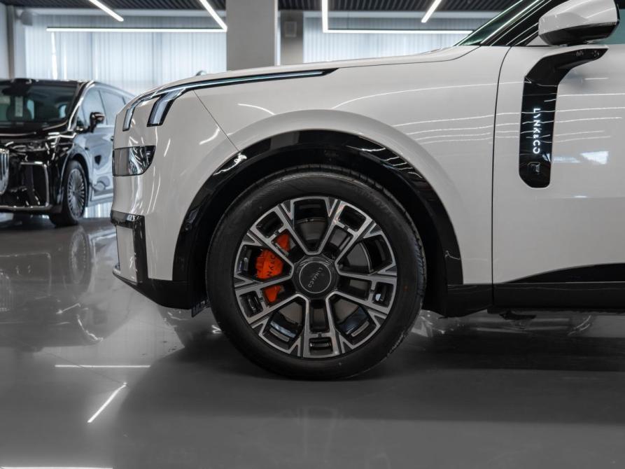 Lynk &amp; Co 900 Москва  - изображение 37