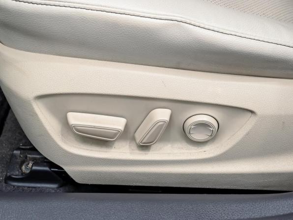 Toyota Camry VIII (XV70) Рестайлинг с пробегом 2021 года, цена 2 900 000 рублей, 162834 км, седан, Автокод Объявления