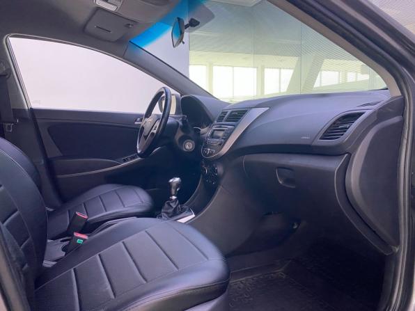 Hyundai Solaris I Рестайлинг с пробегом 2014 года, цена 525 000 рублей, 99500 км, седан, Автокод Объявления