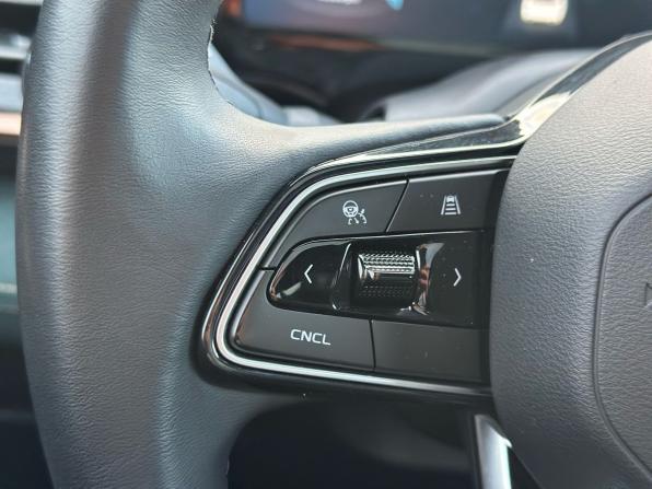 Geely Monjaro I с пробегом 2023 года, цена 3 400 000 рублей, 50200 км, внедорожник, Автокод Объявления