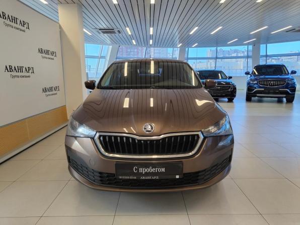 Skoda Rapid II с пробегом 2021 года, цена 1 382 000 рублей, 135700 км, лифтбек, Автокод Объявления