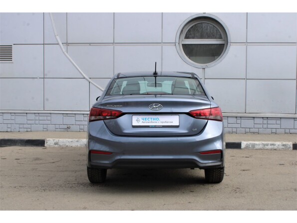 Hyundai Solaris II с пробегом 2017 года, цена 1 345 000 рублей, 80000 км, седан, Автокод Объявления