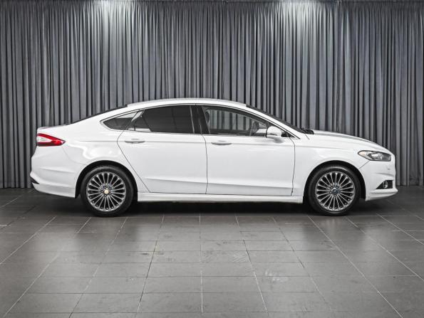 Ford Mondeo V с пробегом 2015 года, цена 1 134 000 рублей, 278152 км, седан, Автокод Объявления