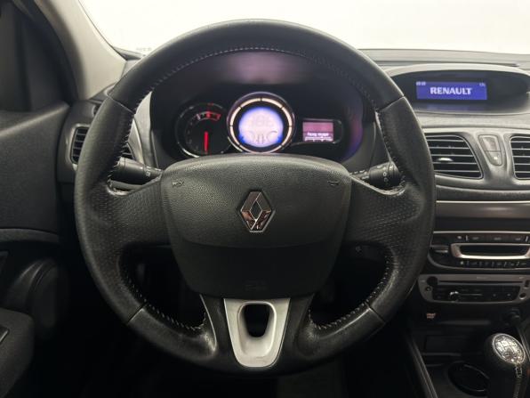 Renault Megane III Рестайлинг с пробегом 2013 года, цена 735 000 рублей, 173844 км, хэтчбек, Автокод Объявления
