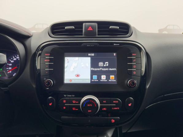 Kia Soul II Рестайлинг с пробегом 2016 года, цена 1 479 000 рублей, 183262 км, хэтчбек, Автокод Объявления