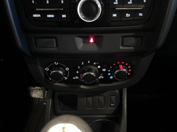 Renault Duster I Рестайлинг с пробегом 2018 года, цена 1 170 000 рублей, 61655 км, внедорожник, Автокод Объявления