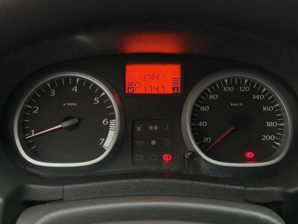 Renault Duster I с пробегом 2013 года, цена 1 038 000 рублей, 117800 км, внедорожник, Автокод Объявления