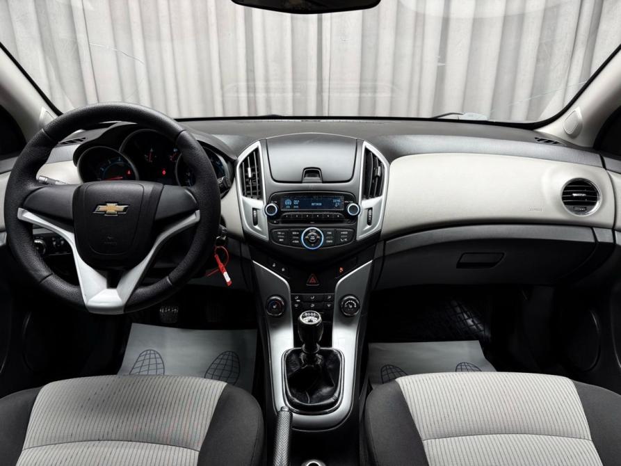 Chevrolet Cruze I Рестайлинг Ижевск  - изображение 13