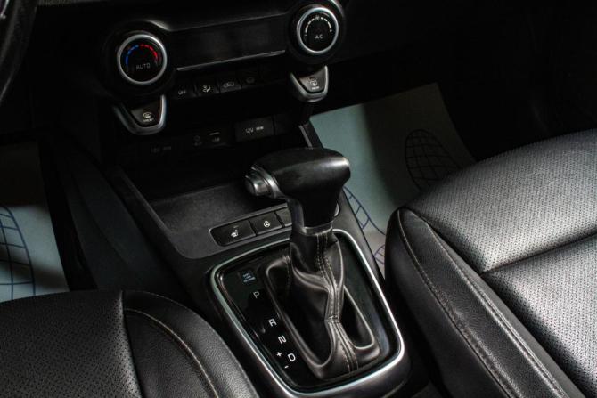 Kia Rio IV с пробегом 2018 года, цена 1 319 000 рублей, 194500 км, седан, Автокод Объявления