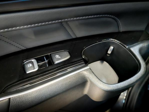 Kia Sorento IV с пробегом 2022 года, цена 3 799 000 рублей, 102450 км, внедорожник, Автокод Объявления