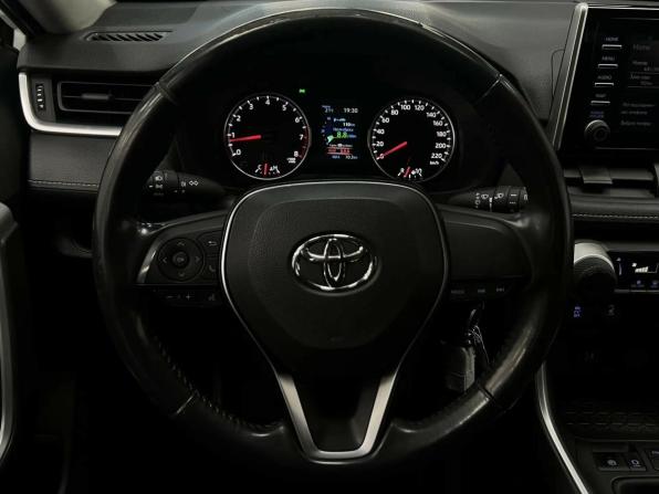 Toyota RAV4 V (XA50) с пробегом 2020 года, цена 2 700 000 рублей, 110000 км, внедорожник, Автокод Объявления