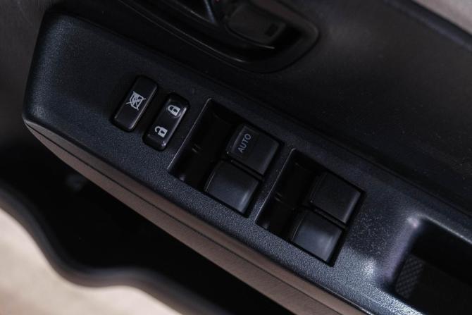 Toyota Vitz III (XP130) с пробегом 2013 года, цена 599 000 рублей, 145317 км, хэтчбек, Автокод Объявления