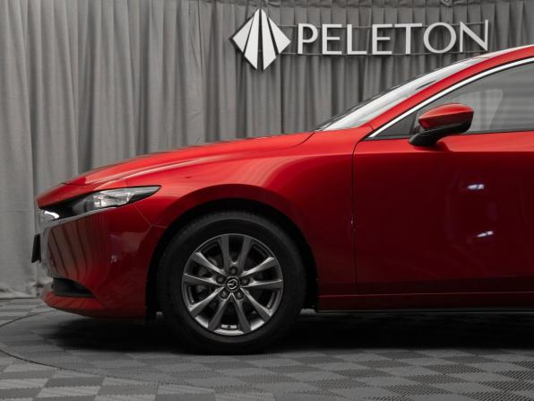 Mazda 3 IV (BP) с пробегом 2020 года, цена 2 280 000 рублей, 52381 км, седан, Автокод Объявления