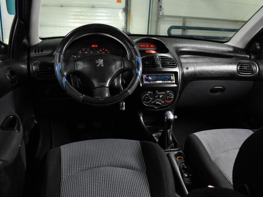 Peugeot 206 Воронеж  - изображение 6