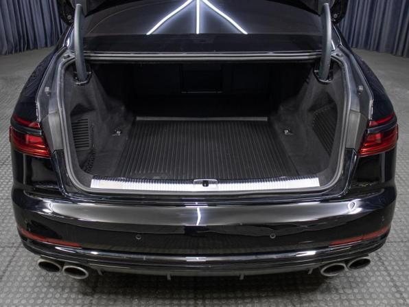 Audi S8 IV (D5) с пробегом 2021 года, цена 9 898 000 рублей, 59000 км, седан, Автокод Объявления