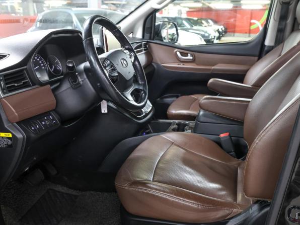 Hyundai Grand Starex I Рестайлинг 2 с пробегом 2018 года, цена 3 049 000 рублей, 187776 км, минивэн, Автокод Объявления