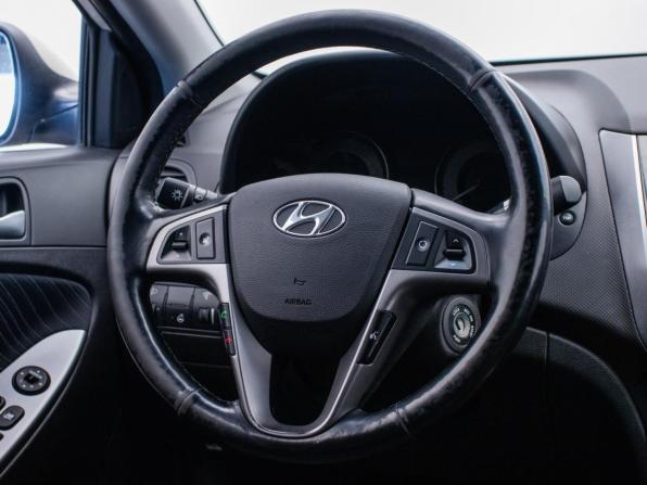 Hyundai Solaris I Рестайлинг с пробегом 2015 года, цена 847 000 рублей, 200076 км, седан, Автокод Объявления