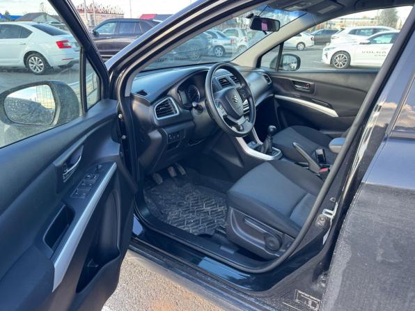 Suzuki SX4 II (S-Cross) с пробегом 2014 года, цена 999 000 рублей, 187029 км, хэтчбек, Автокод Объявления