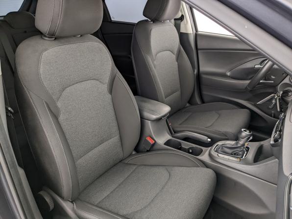 Hyundai i30 III Рестайлинг 2 с пробегом 2022 года, цена 1 820 000 рублей, 103890 км, универсал, Автокод Объявления