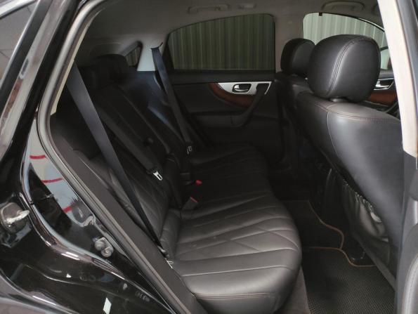 Infiniti FX II (S51) Рестайлинг с пробегом 2011 года, цена 1 890 000 рублей, 215510 км, внедорожник, Автокод Объявления