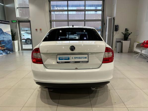 Skoda Rapid I с пробегом 2014 года, цена 830 000 рублей, 143682 км, лифтбек, Автокод Объявления