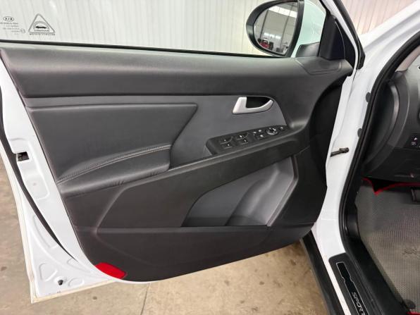 Kia Sportage III с пробегом 2013 года, цена 1 297 000 рублей, 183024 км, внедорожник, Автокод Объявления