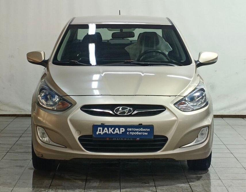Hyundai Solaris I Санкт-Петербург  - изображение 2