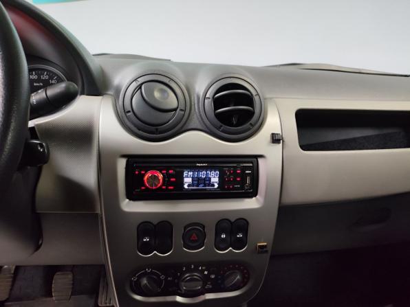 Renault Logan I Рестайлинг с пробегом 2012 года, цена 650 000 рублей, 74239 км, седан, Автокод Объявления