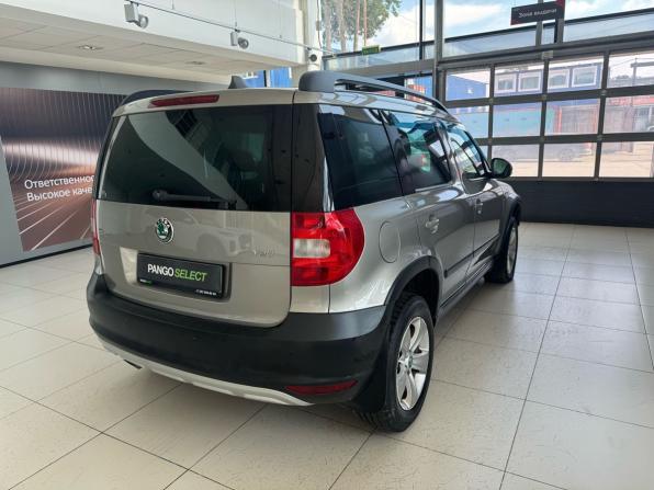 Skoda Yeti I с пробегом 2011 года, цена 599 000 рублей, 256345 км, внедорожник, Автокод Объявления