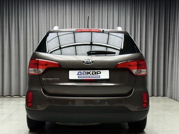 Kia Sorento II Рестайлинг с пробегом 2013 года, цена 1 699 000 рублей, 138210 км, внедорожник, Автокод Объявления