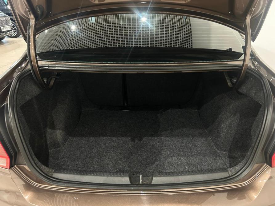 Volkswagen Polo V Рестайлинг Санкт-Петербург  - изображение 12