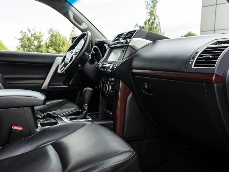Toyota Land Cruiser Prado 150 Series Рестайлинг 1 Москва  - изображение 14