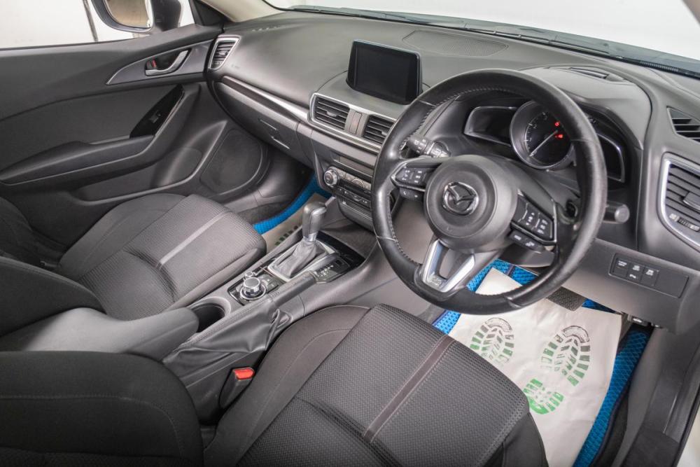 Mazda Axela III Рестайлинг Томск  - изображение 9