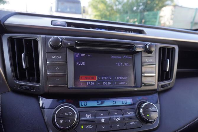 Toyota RAV4 IV (XA40) с пробегом 2013 года, цена 1 599 000 рублей, 214232 км, внедорожник, Автокод Объявления